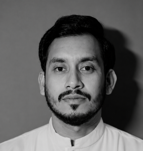 Portrait of Anik, founder of ANIKZONE
